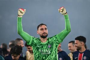 记者：多纳鲁马倾向于与巴黎续约至2026年之后，对话已经开始