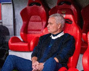 能否东山再起？62岁穆帅近7年仅拿一冠+再遭解雇，与豪门渐行渐远