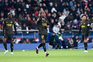 PG电子-队报：28岁巴黎中场桑谢斯租借加盟帕纳辛纳科斯，不含买断条款