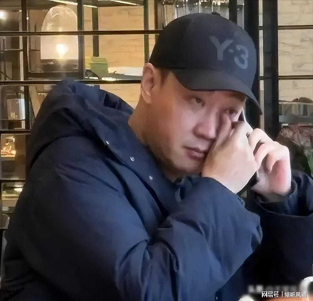 PG电子-朱媛媛去世不到一年,52岁辛柏青现身春晚彩排,恶心的一幕出现了