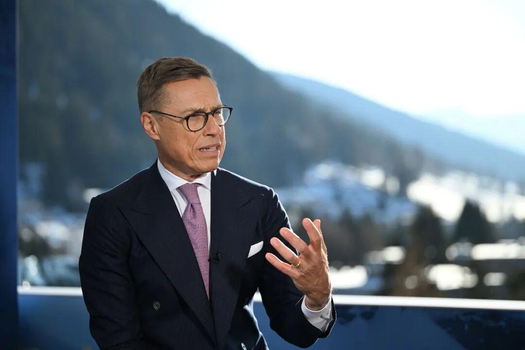 PG电子-芬兰总统“出招”：邀特朗普蒸桑拿，帮助解决格陵兰岛的复杂局势；他曾将特朗普与泽连斯基的争吵比作婚姻中的争执，呼吁双方回到谈判桌前