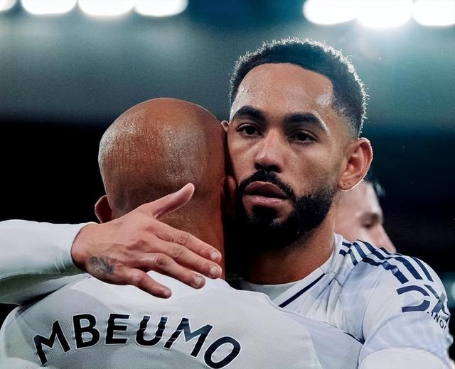 PG电子-8天连斩曼城阿森纳!44岁卡里克神了:3处变招 老板很满意|曼联|英超|阿莫林|卡塞米罗|哈里-马奎尔_新浪体育_新浪新闻